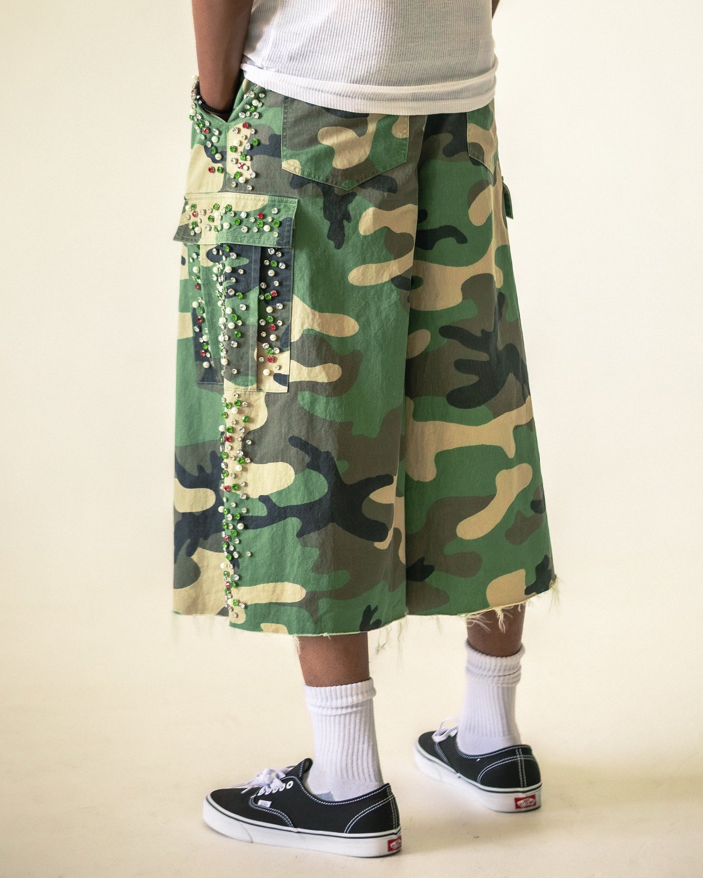 3/4 Gem Camo Shorts